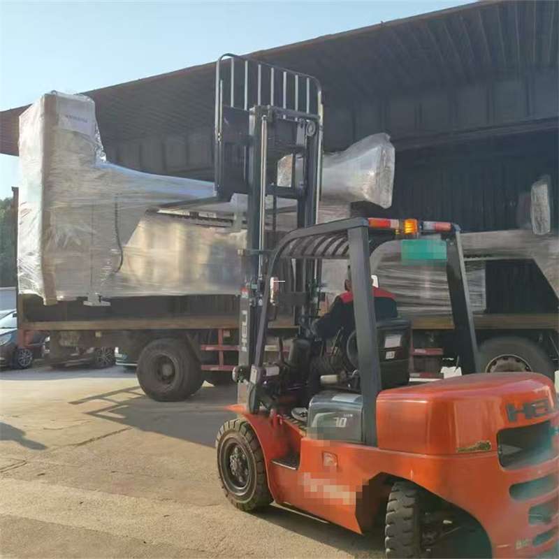 安州区红旗区物流：多元运输服务的探索之路